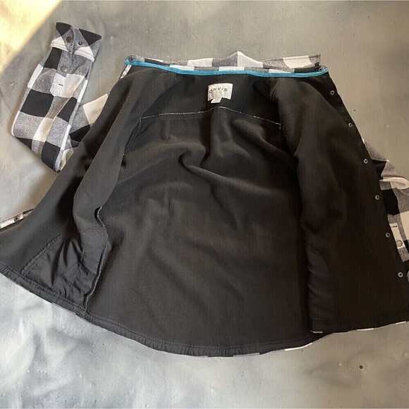 Orvis Womens Sz L Snap Front shirt Jacket Buffalo Plaid Fleece Lined Black White - Picture 4 of 6